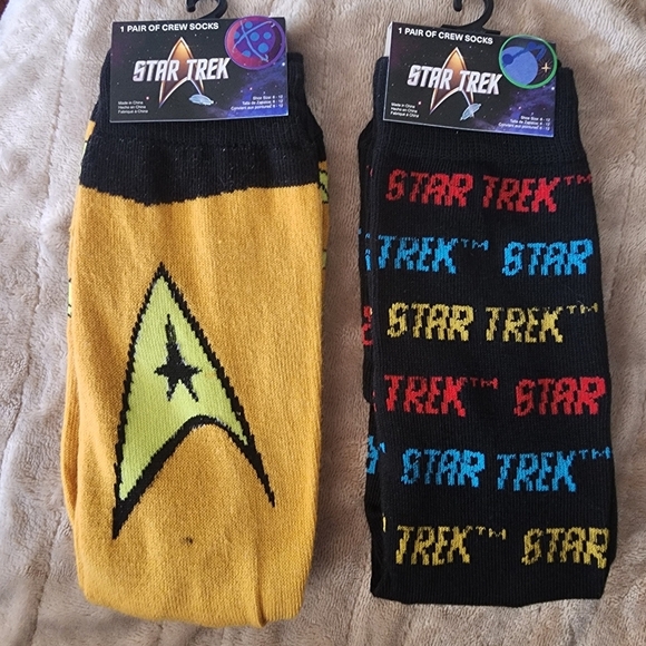 star trek Other - 2 PAIR STAR TREK Crew Socks